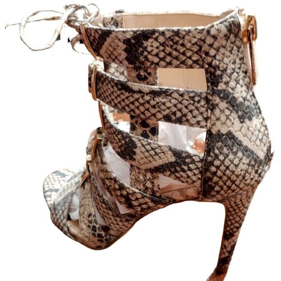 Vince Camuto Snakeskin Print Gladiator Heels With Zipper, 6.5M, Black/White/Tan - Picture 6 of 12